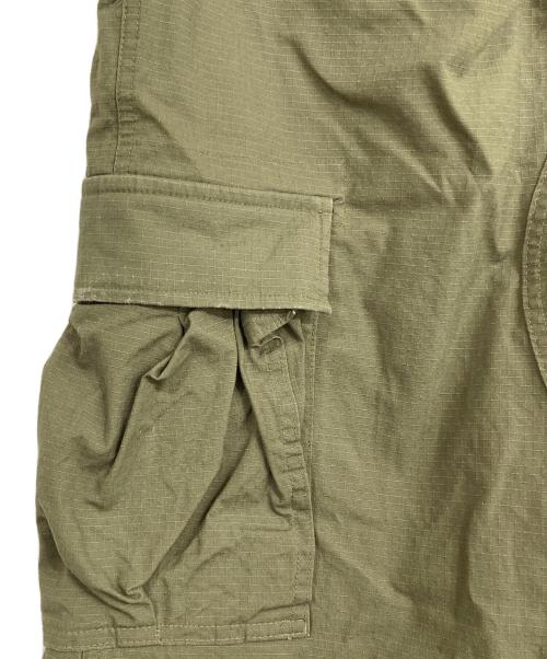 NIKE SB（ナイキエスビー）NIKE SB (ナイキエスビー) カーゴパンツ カーキ サイズ:XXLの古着・服飾アイテム