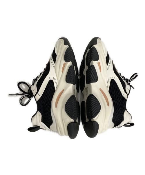 STEVE MADDEN（スティーブマデン）STEVE MADDEN (スティーブマデン) 厚底スニーカー ホワイト×ブラック サイズ:6.5の古着・服飾アイテム