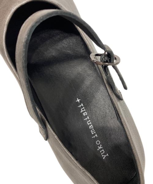 yuko imanishi+（ユウコイマニシプラス）yuko imanishi+ (ユウコイマニシプラス) ストラップ2WAYフラットシューズ グレー サイズ:38 未使用品の古着・服飾アイテム