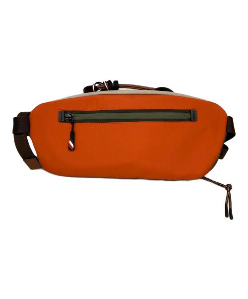 MONCLER（モンクレール）MONCLER (モンクレール) Grenoble BELT BAG/グルノーブルベルトバッグ ベージュ×グリーンの古着・服飾アイテム