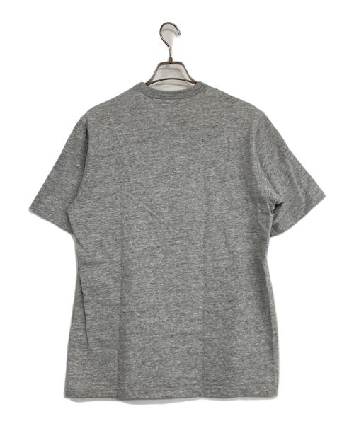 SUPREME（シュプリーム）Supreme (シュプリーム) Collage Logo S/S TOP グレー サイズ:Mの古着・服飾アイテム