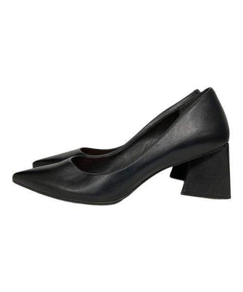 CARRANO（カラーノ）CARRANO (カラーノ) トライアングルヒールポインテッドパンプス ブラック サイズ:US7の古着・服飾アイテム