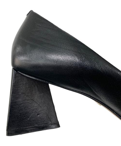 CARRANO（カラーノ）CARRANO (カラーノ) トライアングルヒールポインテッドパンプス ブラック サイズ:US7の古着・服飾アイテム