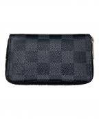 LOUIS VUITTONルイ ヴィトン）の古着「ダミエ・グラフィット ジッピー・コイン パース」