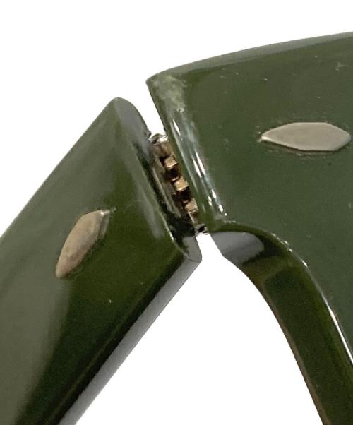 NECESSARY or UNNECESSARY（ネセサリーオアアンネセサリー）NECESSARY or UNNECESSARY (ネセサリーオアアンネセサリー) サングラス カーキの古着・服飾アイテム