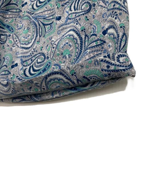 SOEJU（ソージュ）SOEJU (ソージュ) ペイズリー柄サイドタックワイドパンツ グレー サイズ:Lの古着・服飾アイテム