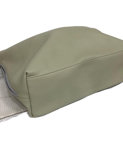 ear PAPILLONNER（イアパピヨネ）ear PAPILLONNER (イアパピヨネ) 樹脂パーツワンハンドルバッグ グレーの古着・服飾アイテム