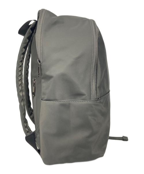 MARW UNITED ARROWS（マルゥ ユナイテッドアローズ）MARW UNITED ARROWS (マルゥ ユナイテッドアローズ) リュック グレーの古着・服飾アイテム