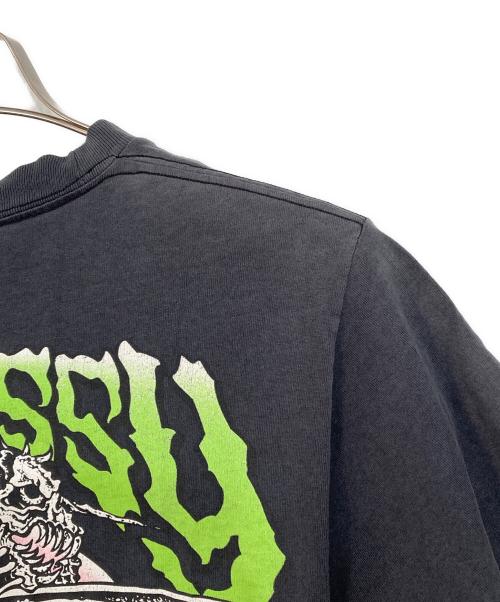stussy（ステューシー）stussy (ステューシー) プリントTシャツ グレー サイズ:Sの古着・服飾アイテム