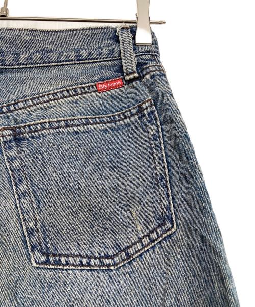 SLY（スライ）SLY (スライ) L／W TORE IT UP FLARE JEANS-B グレーの古着・服飾アイテム