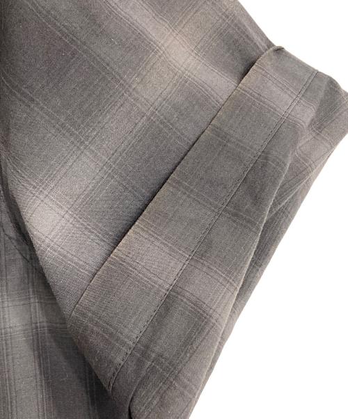 GANGSTERVILLE（ギャングスタービル）GANGSTERVILLE (ギャングスタービル) チェックシャツ グレー サイズ:XLの古着・服飾アイテム