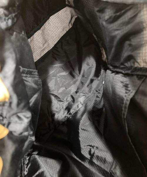 CARIBOU Mountaineering（カリブーマウンテインニアリング）CARIBOU Mountaineering (カリブーマウンテインニアリング) LIGHT WEIGHT PACK TOTE ライトウエイト パック ブラックの古着・服飾アイテム