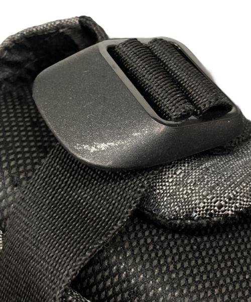 Incase（インケース）Incase (インケース) バックパック グレーの古着・服飾アイテム