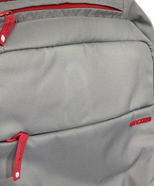Incase（インケース）Incase (インケース) ICON Slim Pack グレーの古着・服飾アイテム