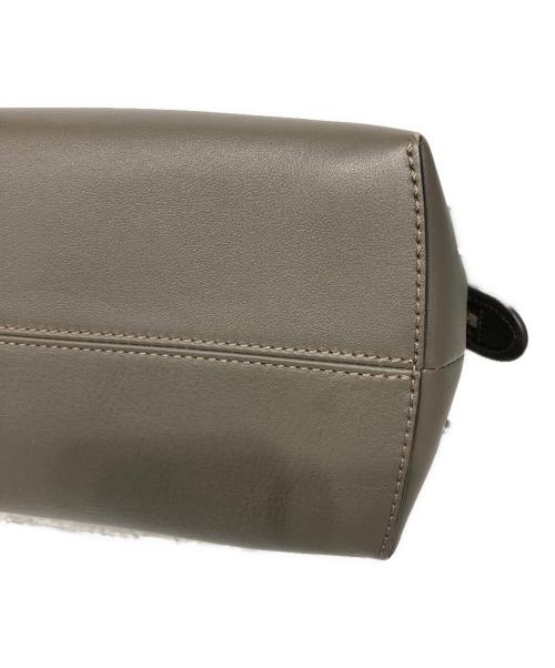 FENDI（フェンディ）FENDI (フェンディ) BY THE WAY MEDIUM グレーの古着・服飾アイテム