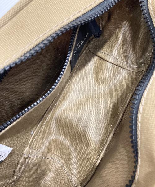 MARC JACOBS（マークジェイコブズ）MARC JACOBS (マークジェイコブス) カメラバッグ ベージュの古着・服飾アイテム
