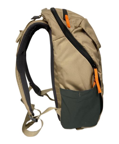 MYSTERY RANCH（ミステリーランチ）MYSTERY RANCH (ミステリーランチ) District 24 ベージュの古着・服飾アイテム