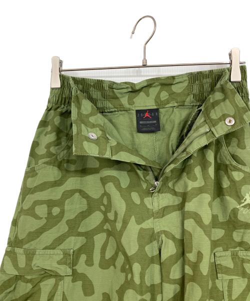 NIKE（ナイキ）NIKE (ナイキ) JORDAN BRAND AS W J HW CHI PANT AOP SKY J LT OLIVE グリーン サイズ:Mの古着・服飾アイテム