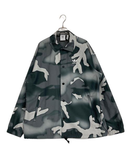 adidas（アディダス）adidas (アディダス) カモフラ柄コーチジャケット グレー サイズ:Lの古着・服飾アイテム
