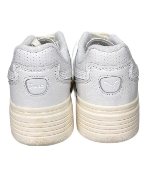 PUMA（プーマ）PUMA (プーマ) W CA. FLYZ CLUB ホワイト サイズ:US7.5の古着・服飾アイテム