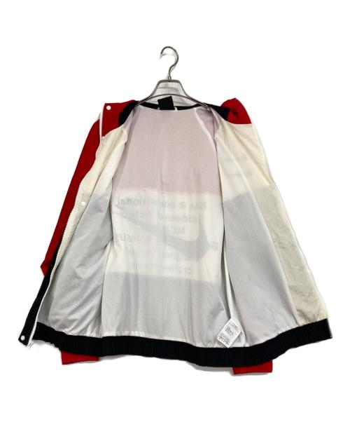 NIKE（ナイキ）NIKE (ナイキ) SWOOSH HOODY WOVEN JACKET ブラック×レッド サイズ:Mの古着・服飾アイテム