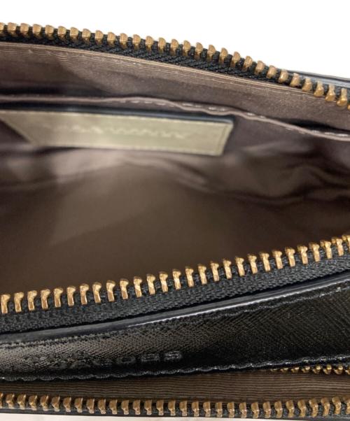 MARC JACOBS（マークジェイコブス）MARC JACOBS (マークジェイコブス) ザ スナップショット ベージュの古着・服飾アイテム