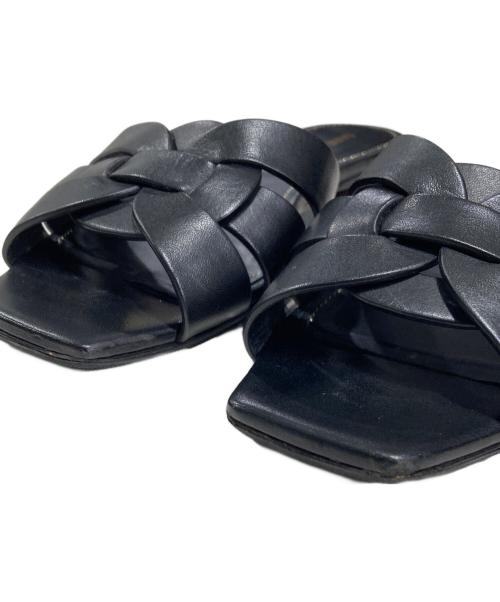 Saint Laurent Paris（サンローランパリ）Saint Laurent Paris (サンローランパリ) トリビュートフラットサンダル ブラック サイズ:36の古着・服飾アイテム