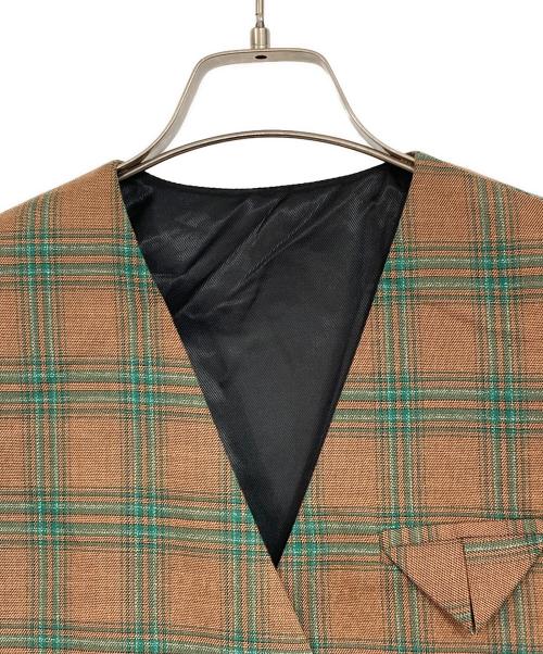 ANDREA&Co.（アンドレアアンドコー）ANDREA&Co. (アンドレアアンドコー) チェック柄ポケットデザインベスト&チェック柄ロングプリーツスカートセットアップ ブラウン×グリーン サイズ:SIZE Lの古着・服飾アイテム
