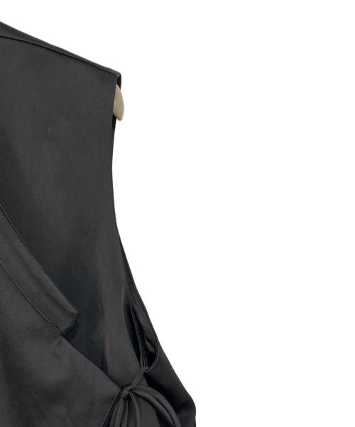 ANDREA&Co.（アンドレアアンドコー）ANDREA&Co. (アンドレアアンドコー) 異素材MIXテックベスト ブラック サイズ:SIZE Fの古着・服飾アイテム