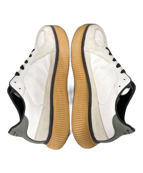 Onitsuka Tiger（オニツカタイガー）Onitsuka Tiger (オニツカタイガー) DELECITY ホワイト サイズ:27.5㎝の古着・服飾アイテム