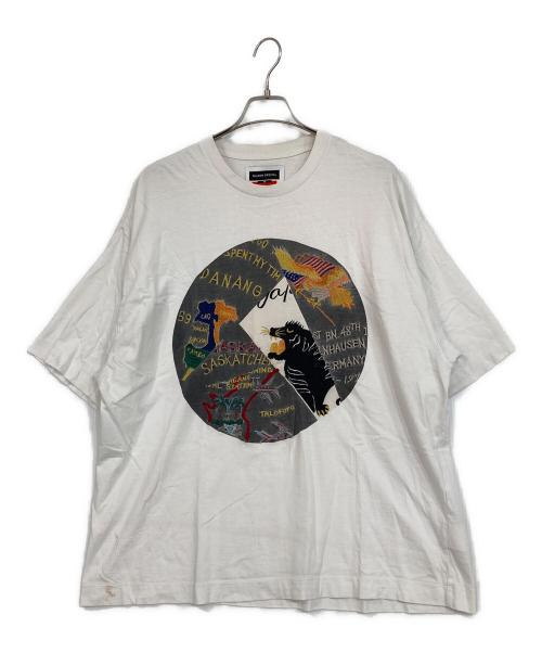 MAISON SPECIAL（メゾンスペシャル）MAISON SPECIAL (メゾンスペシャル) パッチワークベトジャン/スカジャン刺繍プライムオーバーTシャツ ホワイト サイズ:00の古着・服飾アイテム