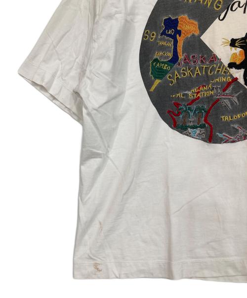 MAISON SPECIAL（メゾンスペシャル）MAISON SPECIAL (メゾンスペシャル) パッチワークベトジャン/スカジャン刺繍プライムオーバーTシャツ ホワイト サイズ:00の古着・服飾アイテム