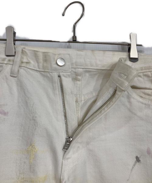 URU（ウル）URU (ウル) ペイント加工デニムパンツ アイボリー サイズ:2の古着・服飾アイテム