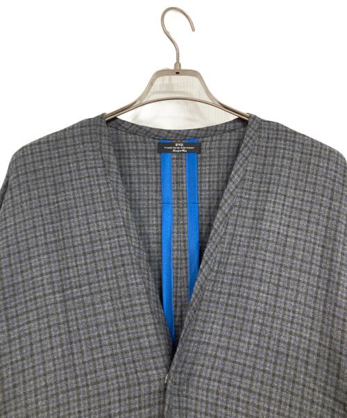 SYU.（シュウ）SYU. (シュウ) ノーカラーチェックコート グレー サイズ:1の古着・服飾アイテム