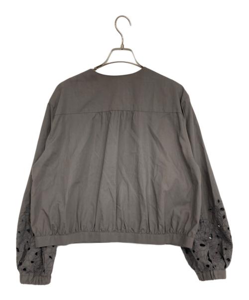 自由区（ジユウク）自由区 (ジユウク) テンセルコットンエンブロイダリー ジャケット グレー サイズ:38の古着・服飾アイテム