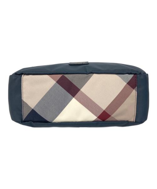 BLUE LABEL CRESTBRIDGE（ブルーレーベルクレストブリッジ）BLUE LABEL CRESTBRIDGE (ブルーレーベルクレストブリッジ) ナイロンワンショルダーバッグ ネイビーの古着・服飾アイテム