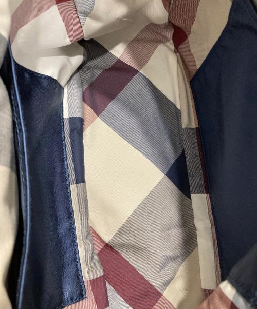 BLUE LABEL CRESTBRIDGE（ブルーレーベルクレストブリッジ）BLUE LABEL CRESTBRIDGE (ブルーレーベルクレストブリッジ) ナイロンワンショルダーバッグ ネイビーの古着・服飾アイテム