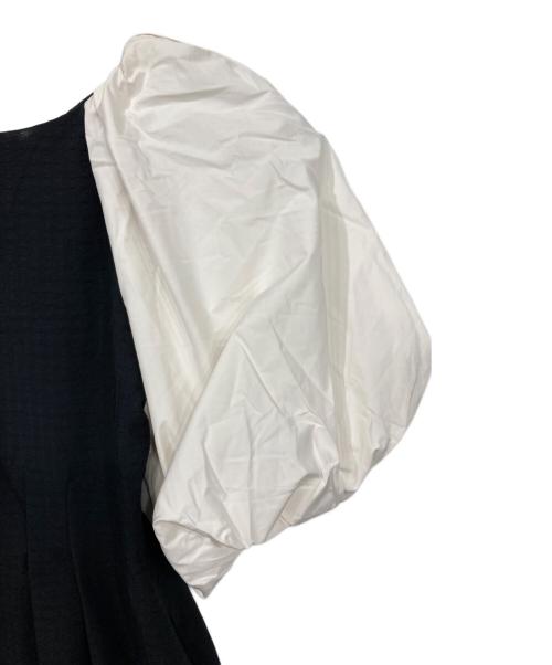 Maglie le cassetto（マーリエ ル カセット）Maglie le cassetto (マーリエ ル カセット) バルーンスリーブワンピース ホワイト×ブラック サイズ:9の古着・服飾アイテム