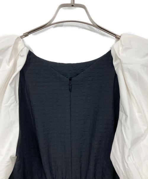 Maglie le cassetto（マーリエ ル カセット）Maglie le cassetto (マーリエ ル カセット) バルーンスリーブワンピース ホワイト×ブラック サイズ:9の古着・服飾アイテム