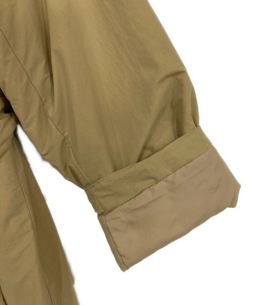 nano・universe（ナノ・ユニバース）nano・universe (ナノ・ユニバース) NISHIKAWA DOWN (ニシカワダウン) ベルテッドコートダウン ベージュ サイズ:36の古着・服飾アイテム