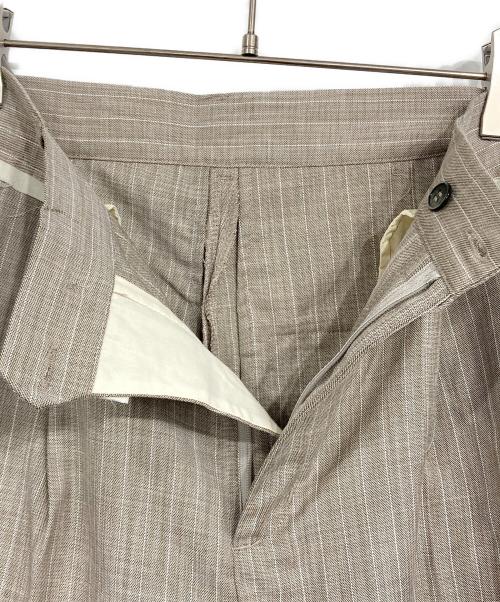 Knuth Marf（クヌースマーフ）Knuth Marf (クヌースマーフ) カットオフストライプパンツ ベージュ サイズ:XSの古着・服飾アイテム