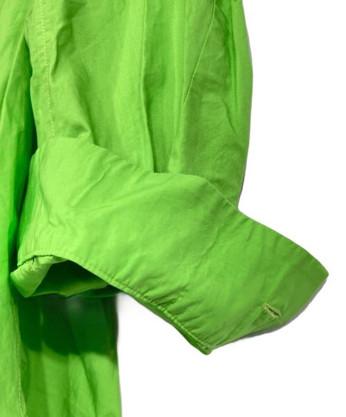 ENFOLD（エンフォルド）ENFOLD (エンフォルド) CO BROAD 3D SLEEVE SHIRT/フレアシャツ グリーン サイズ:38の古着・服飾アイテム