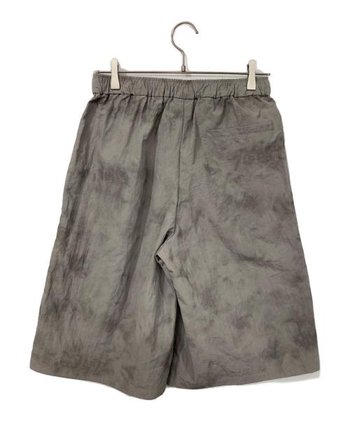 UMBRO（アンブロ）UMBRO (アンブロ) FREAK'S STORE (フリークスストア) 別注 Nylon Wide Shorts グレー サイズ:M 未使用品の古着・服飾アイテム