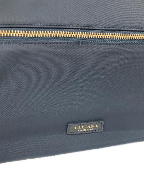 BLUE LABEL CRESTBRIDGE（ブルーレーベルクレストブリッジ）BLUE LABEL CRESTBRIDGE (ブルーレーベルクレストブリッジ) ナイロンワンショルダーバッグ ネイビーの古着・服飾アイテム