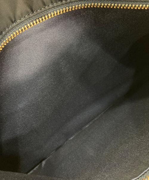 BLUE LABEL CRESTBRIDGE（ブルーレーベルクレストブリッジ）BLUE LABEL CRESTBRIDGE (ブルーレーベルクレストブリッジ) ナイロンワンショルダーバッグ ネイビーの古着・服飾アイテム