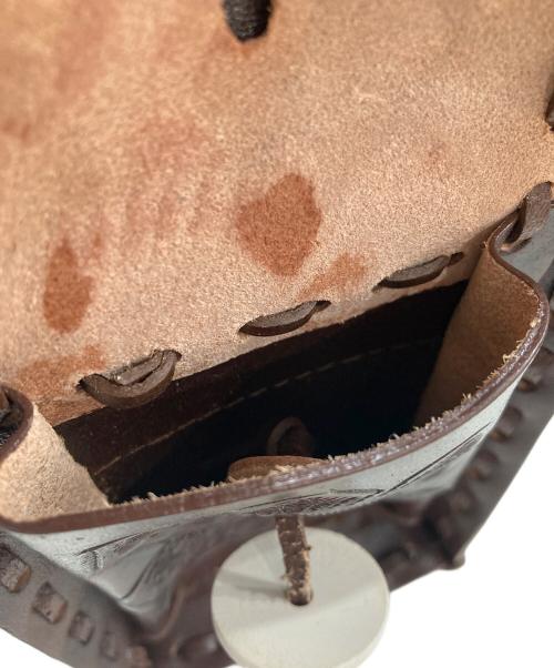 Carving Tribes（カービングトライブス）Carving Tribes (カービングトライブス) カービングバッグ ブラウンの古着・服飾アイテム