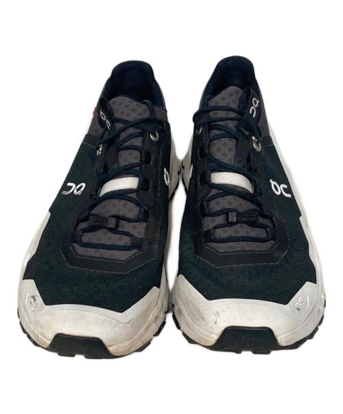 on（オン）on (オン) Cloudultra ホワイト×ブラック サイズ:US M7.5の古着・服飾アイテム