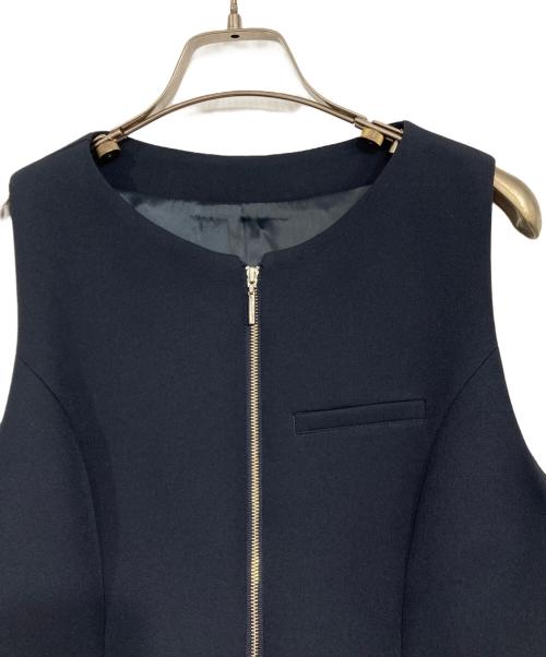 M Maglie le cassetto（エム マーリエ ル カセット）M Maglie le cassetto (エム マーリエ ル カセット) 今っぽ上品ジレ ネイビー サイズ:7の古着・服飾アイテム
