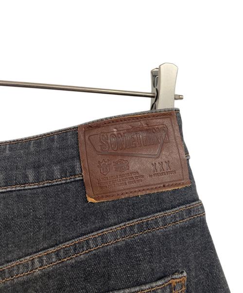 Something（サムシング）Something (サムシング) FREAK'S STORE (フリークストア) 別注 Asymmetry Tiered Skirt/アシンメトリー ティアードスカート グレー サイズ:Mの古着・服飾アイテム