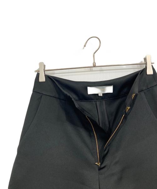 J&M DAVIDSON（ジェイ＆エム デヴィッドソン）J&M DAVIDSON (ジェイ＆エム デヴィッドソン) サテンパンツ ブラック サイズ:10の古着・服飾アイテム